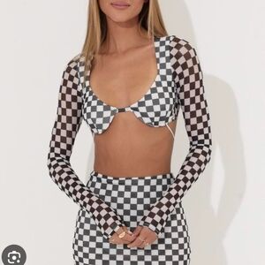 Checkered Long Sleeve Crop Top